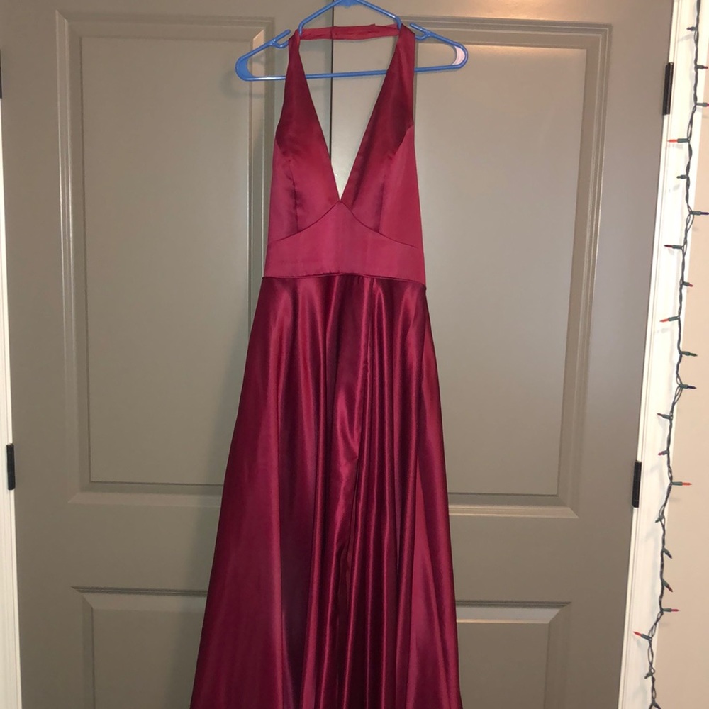 Maroon prom dress